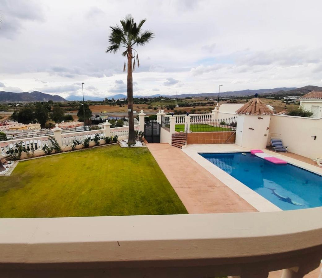Villa Precioso Chalet De Lujo En Capital, Junto Al Parque Tecnológico *