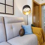 Malagasuite Cozy Center Apartment & Parking