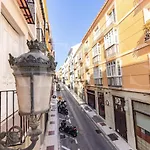 Cozy studio with private rooftop - Málaga center