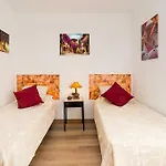 Sohocenter Apartment 2 Rooms Young People Only