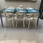 Beautiful Five Bedroom Three Bathroom Entire Villa
