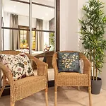 -Malagasunapts-Urban&Central