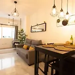 Relaxing Vacation Home @ The Heart Of Malaga