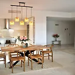 Bright Apartment In The Hills Of Elviria