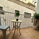 Bohemian Irugarhouse
