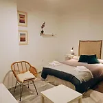 Estudios Santos
