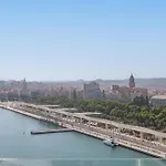 Luxury Beach/Port Apartment