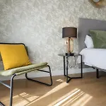 Chinitas Urban Aparments