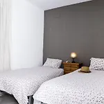 Sea & Wave Palencia Superior Pool Apartment