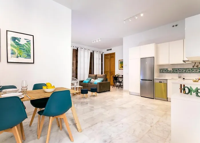 -Malagasunapts- Premium Historical Citycentre