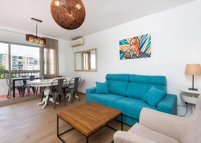 The 7Th Corner, Hugh Apartment Ideal For Groups