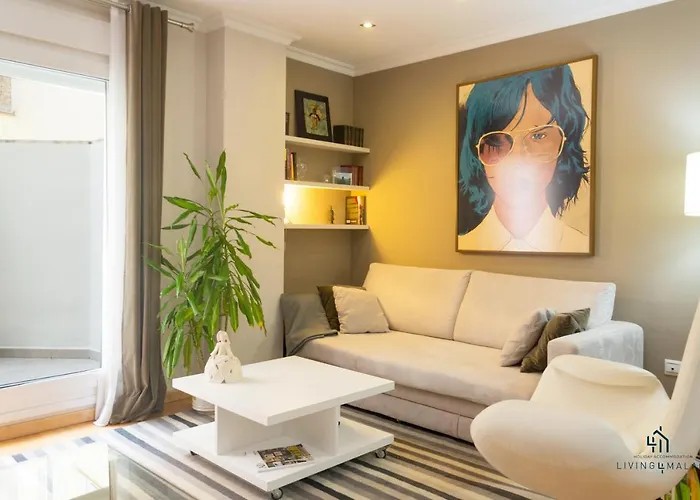 Living4Malaga Atarazanas Executive