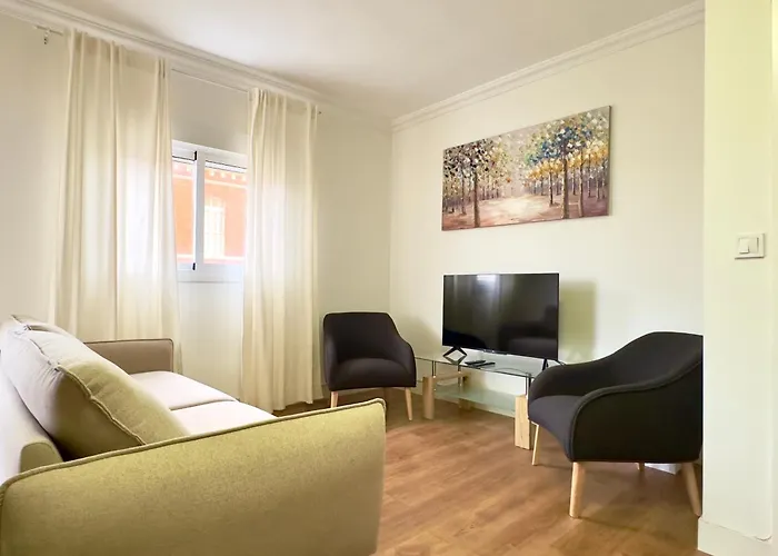 Ayala Malaga City Center 6Pax