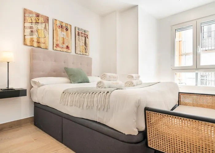 Minimalist Apartment In The Heart Of Malaga By Rems