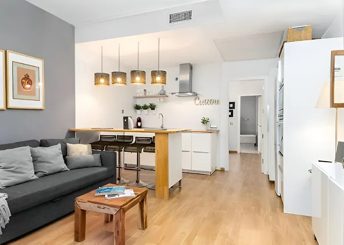 Apartamento a 5 min de calle Larios con parking