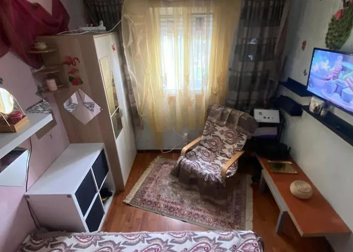 Room In Guest Room - Private Rooms Near To Center Malaga