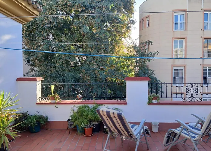 Alojamiento En Residencial Capuchinos Cerca Del Centro Historico De Malaga