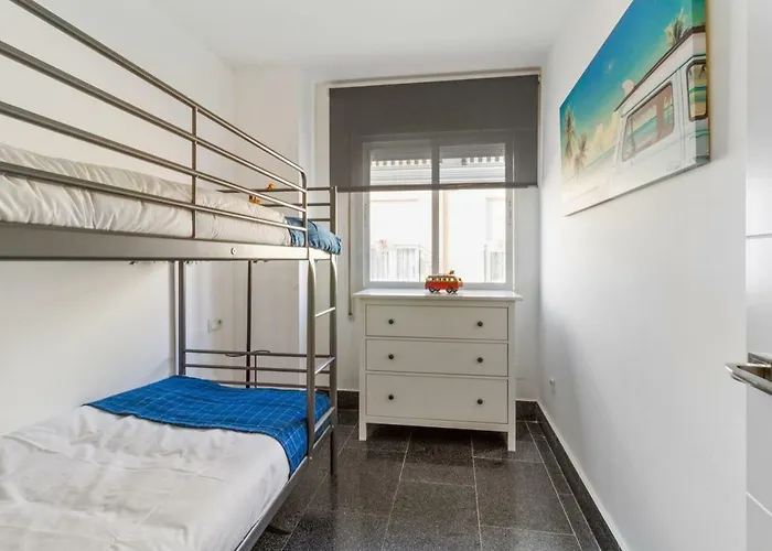 Spacious Centre Apartment In Malaga