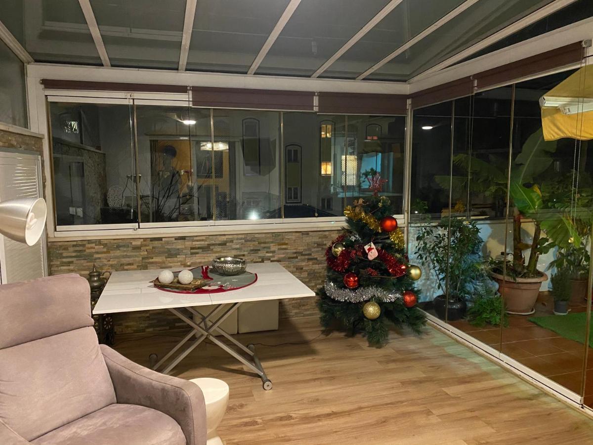 Appartement Lujo Al Lado Del Aeropuerto Parking Free