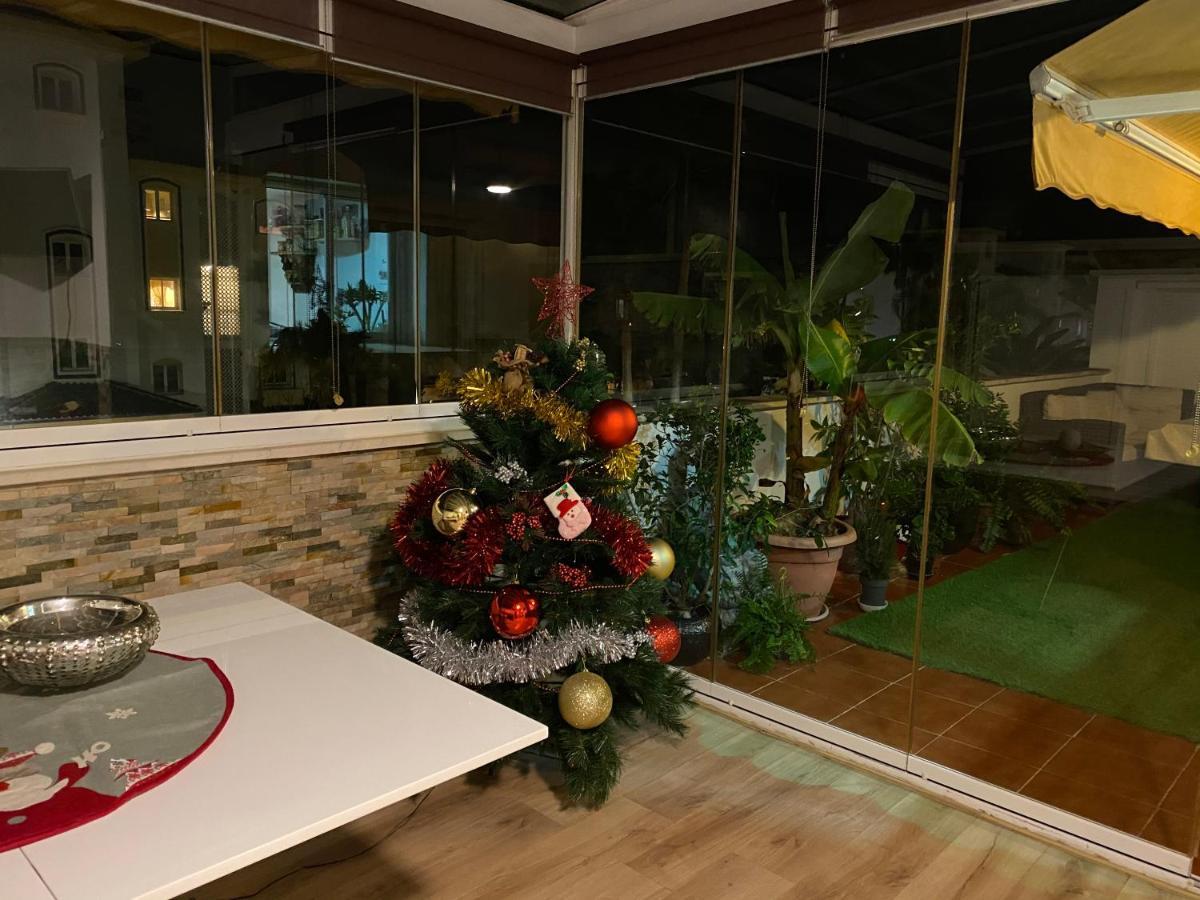 Appartement Lujo Al Lado Del Aeropuerto Parking Free