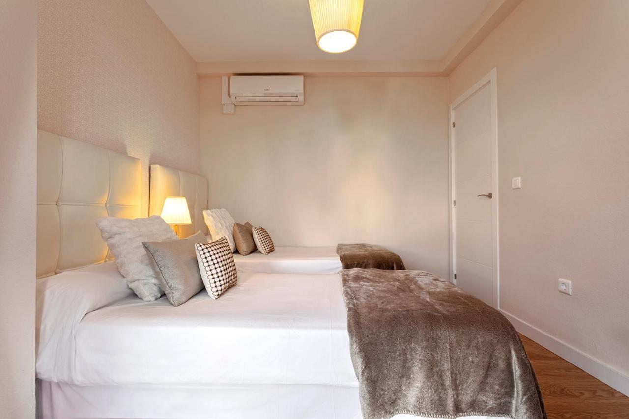 Picasso Plaza Merced Apartamento *
