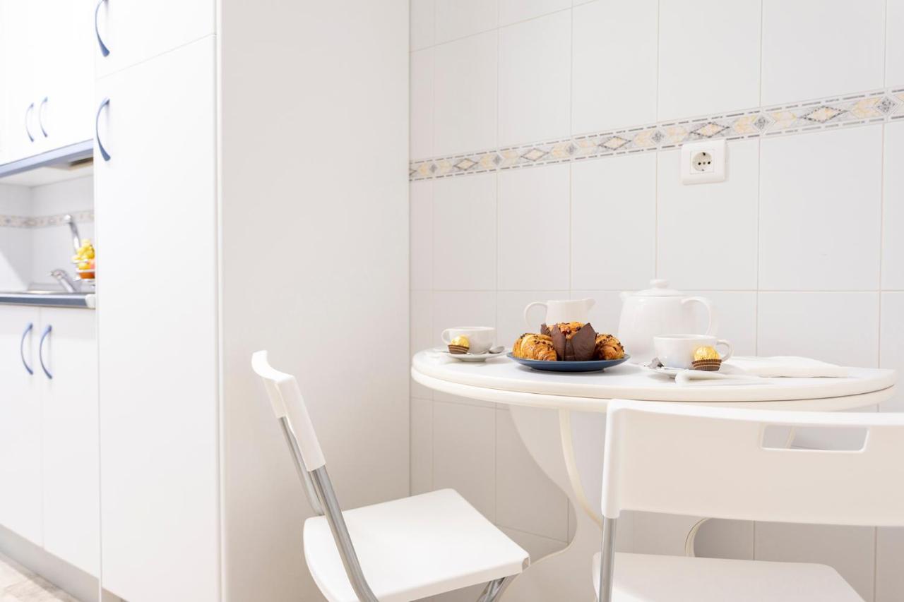 Picasso Plaza Merced Apartamento *