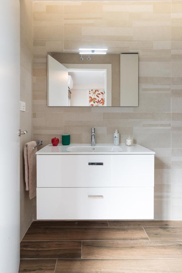 Bhost - La Merced Appartement *