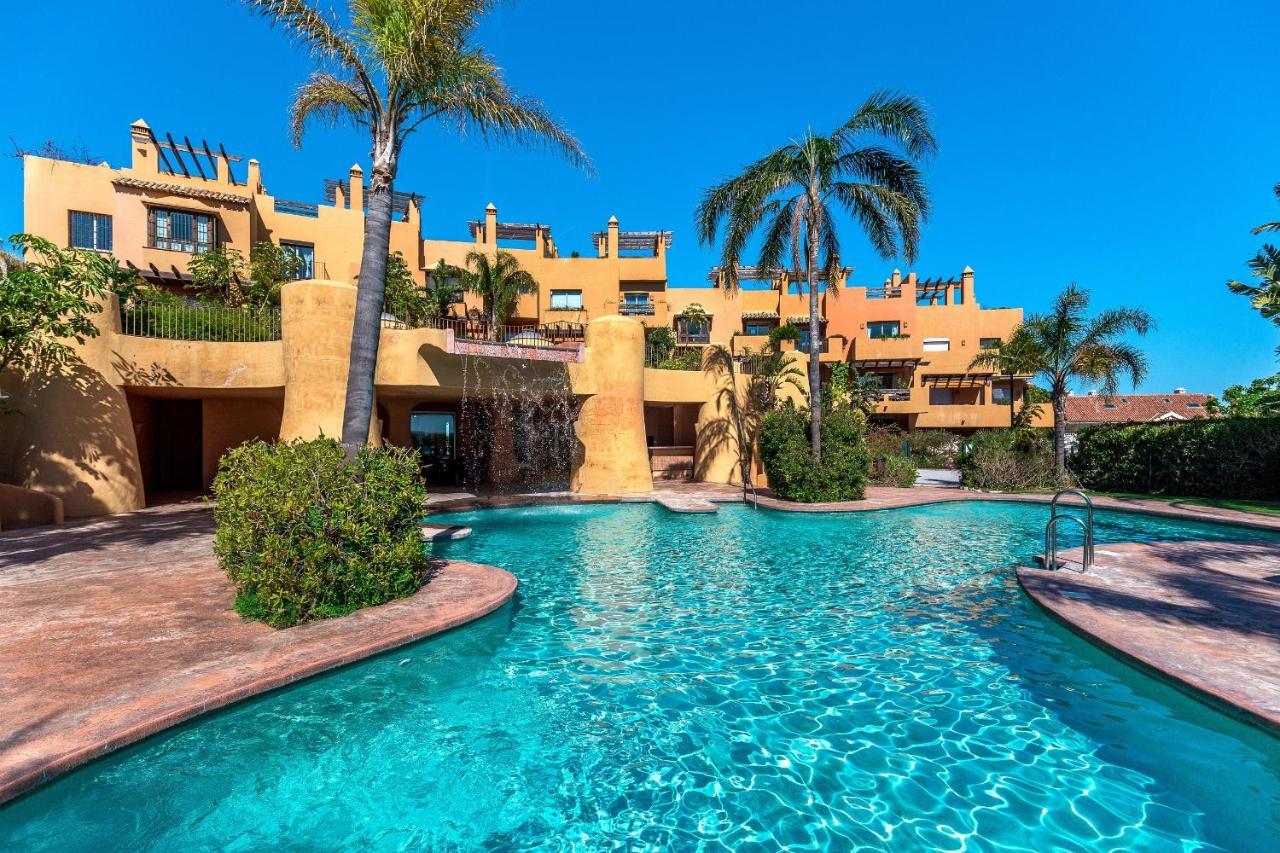 Townhouse With Great Sea Views In Riviera Del Sol Vakantiehuis *