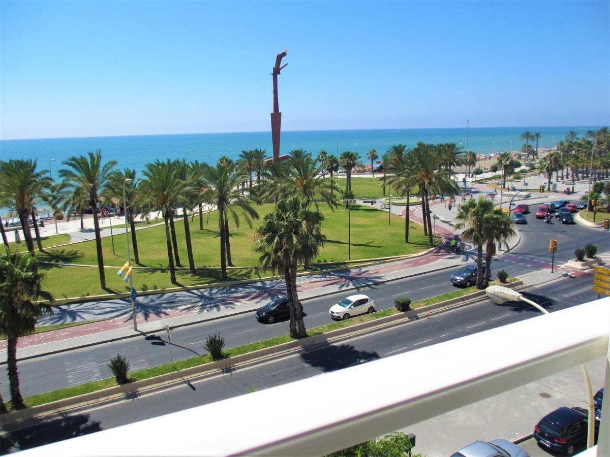 Frenta A La Playa Malaga-antonio Machado Apartment