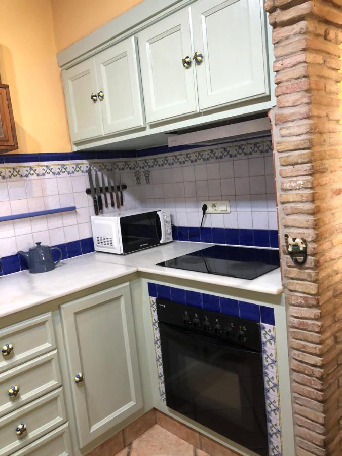 A Home-from-home With Stunning Views Fibre-optic Broadband + Uk And Spanish Tv *