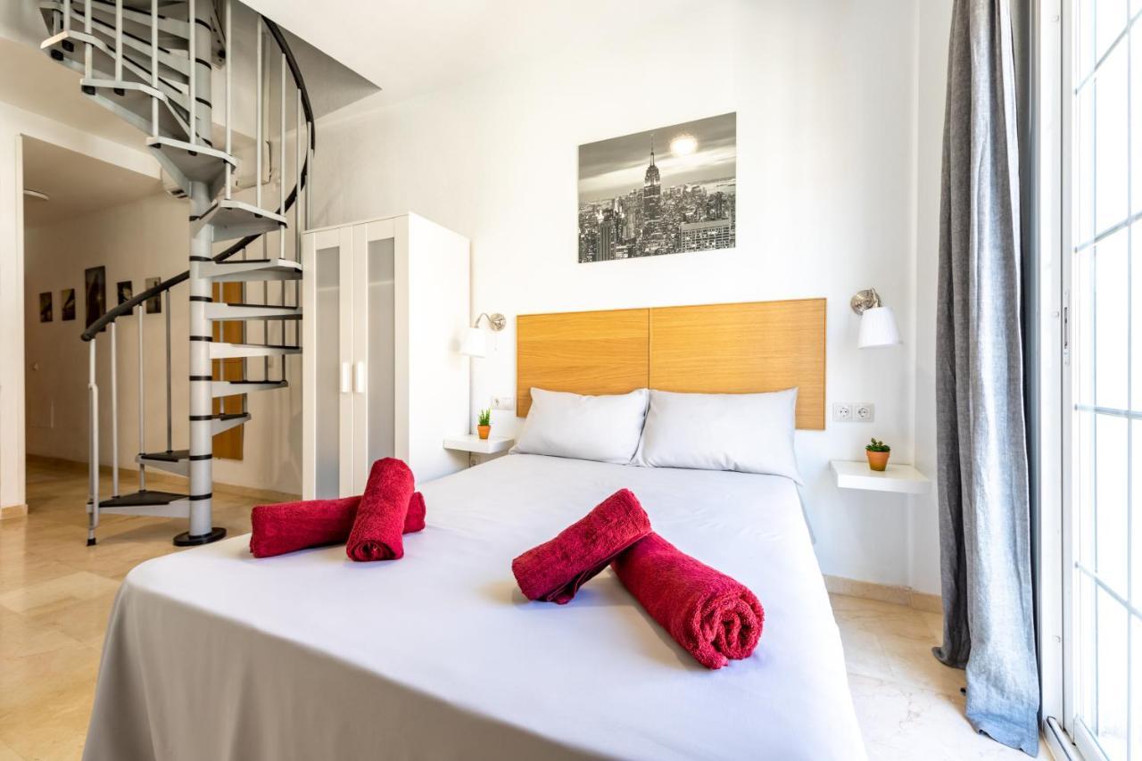 Private Rooftop & Elegant Studio - Center By Rems *