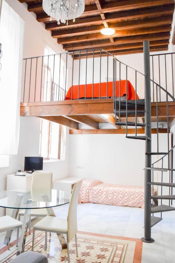 Appartamento Duplex C/alvarez Málaga