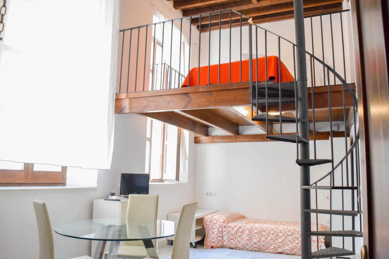 Appartamento Duplex C/alvarez Málaga