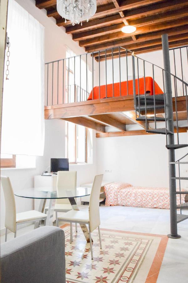 Appartamento Duplex C/alvarez Málaga