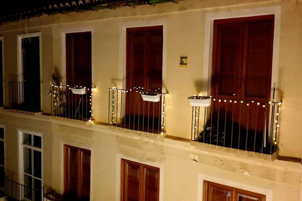 Good Vibes Rustic Downtown Alvarez *