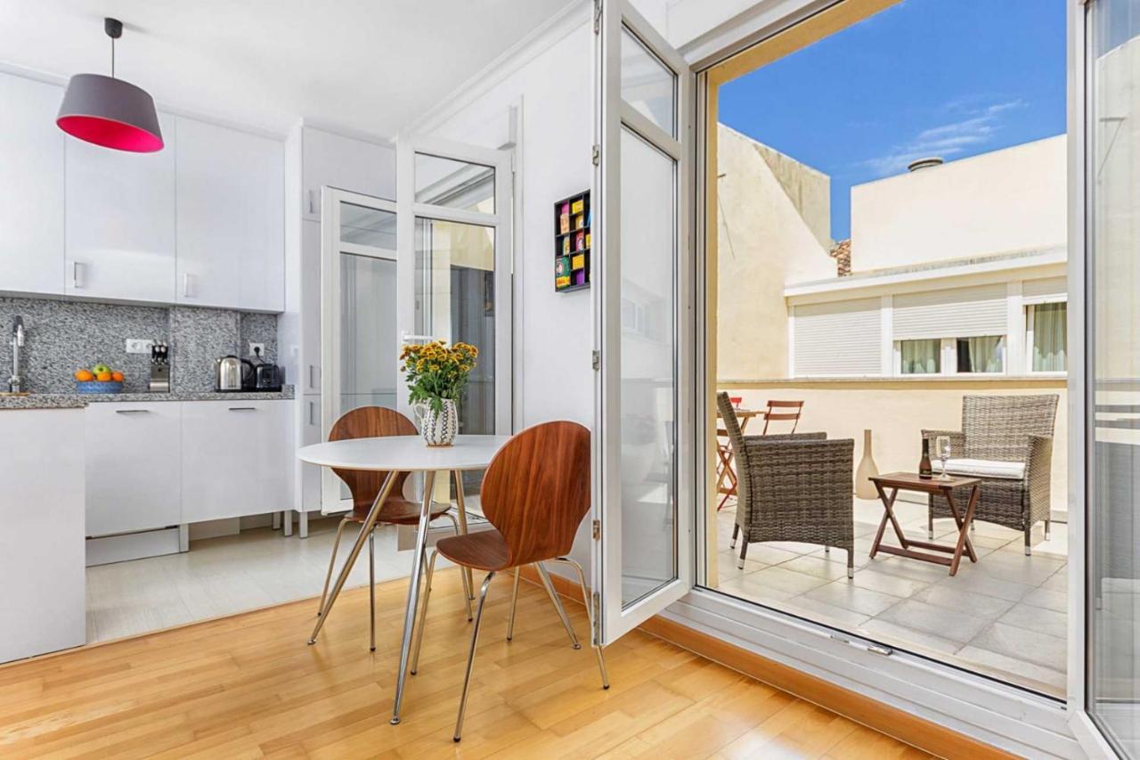 Jaleo Penthouse In By Solaga Homes Leilighet