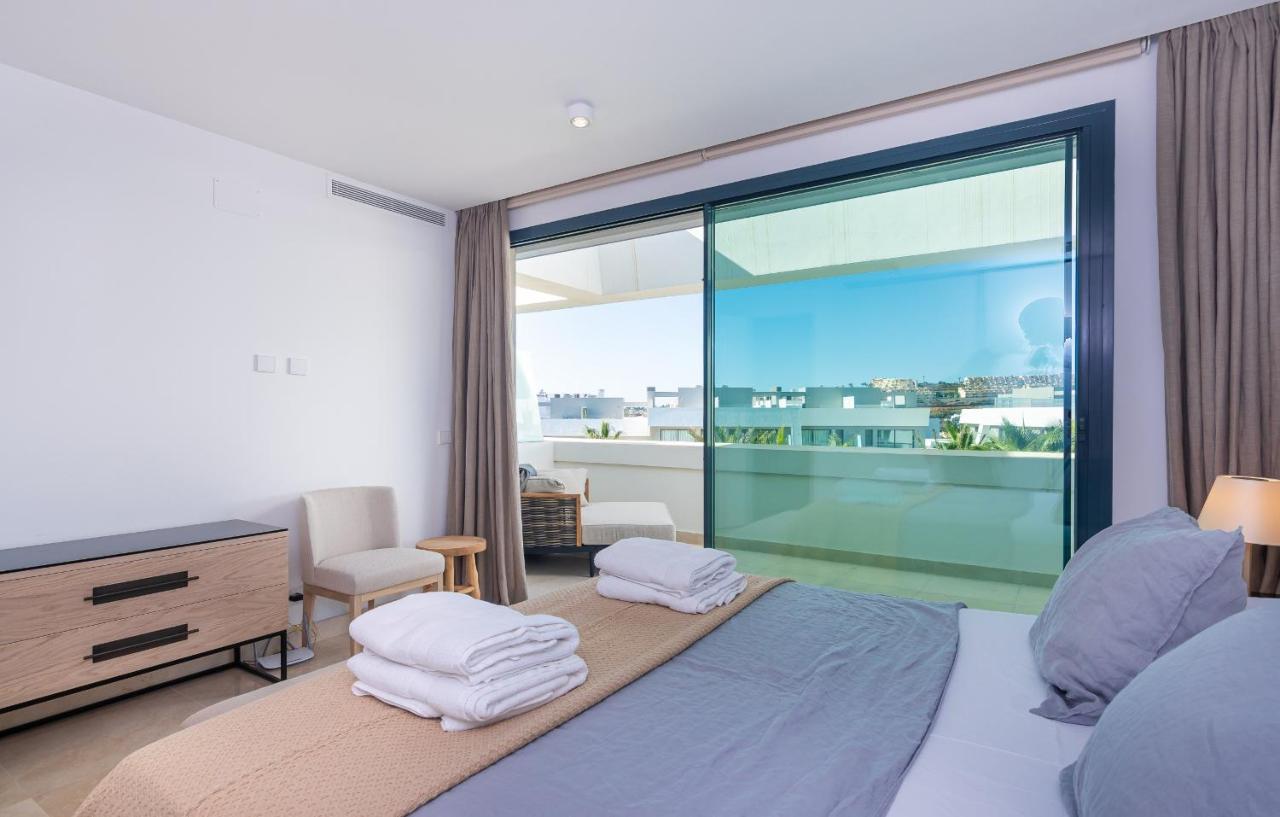 Luxurious Townhouse With Roof Plunge Pool Semesterbostad Málaga