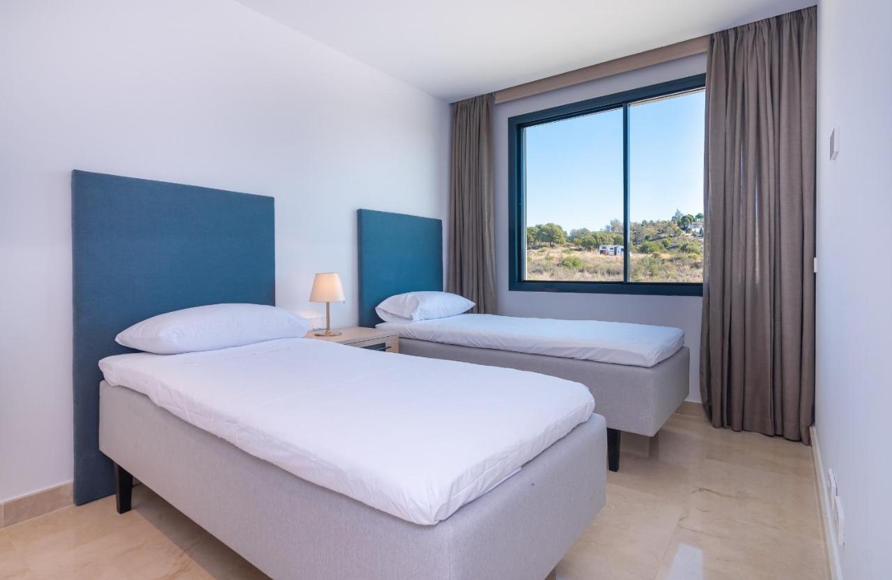 Luxurious Townhouse With Roof Plunge Pool Semesterbostad Málaga