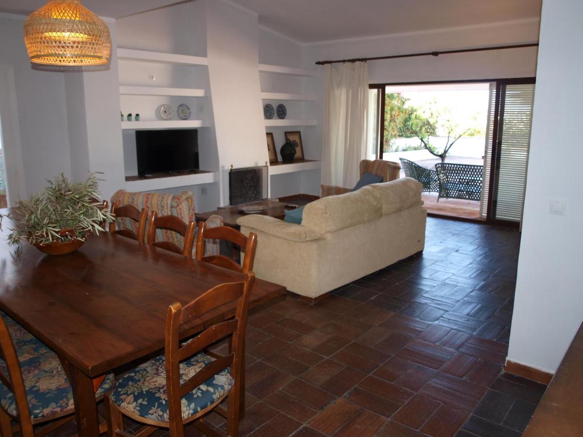Acogedora Y Amplia Con Piscina Málaga