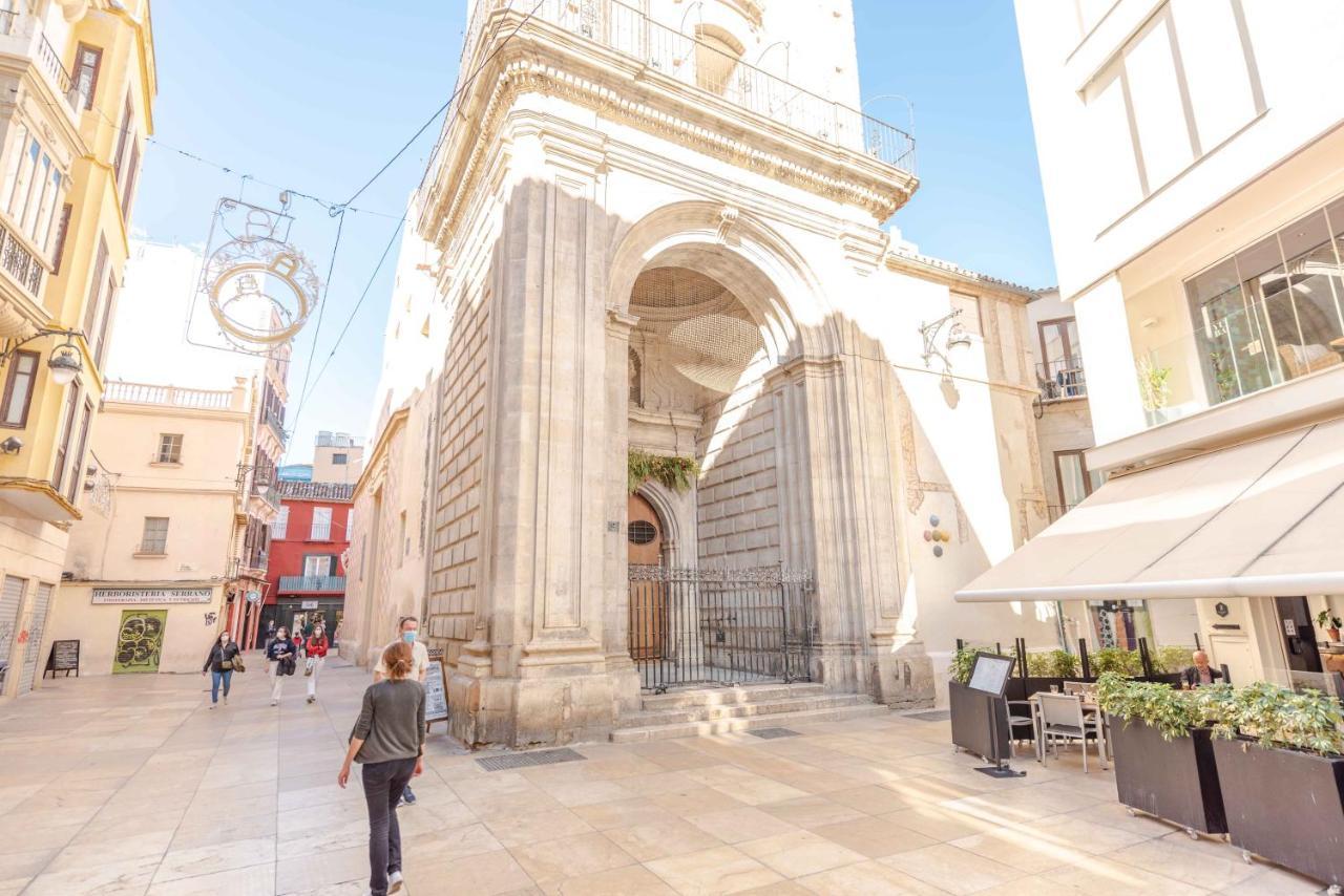 Apartment Duplex With Private Rooftop & View On San Juan Church By Rems Malaga