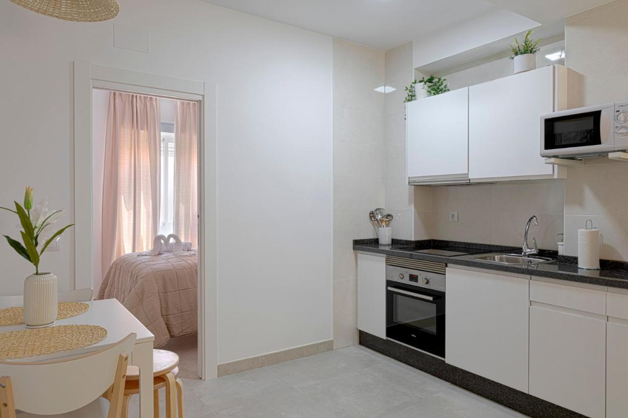 Homeabout Juan De Austria Apartment