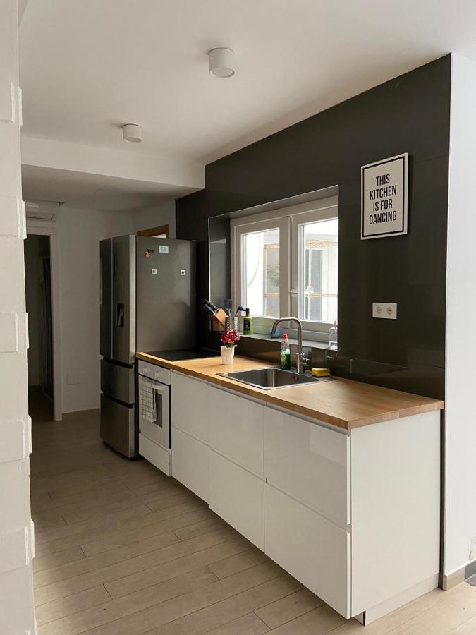 Beautiful Five Bedroom Three Bathroom Entire * Málaga