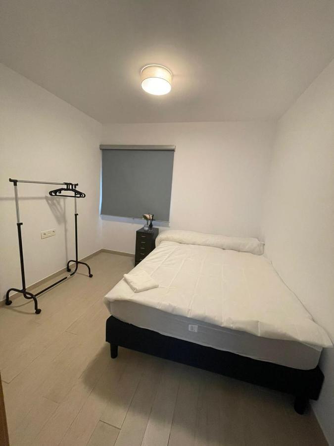Beautiful Five Bedroom Three Bathroom Entire Málaga