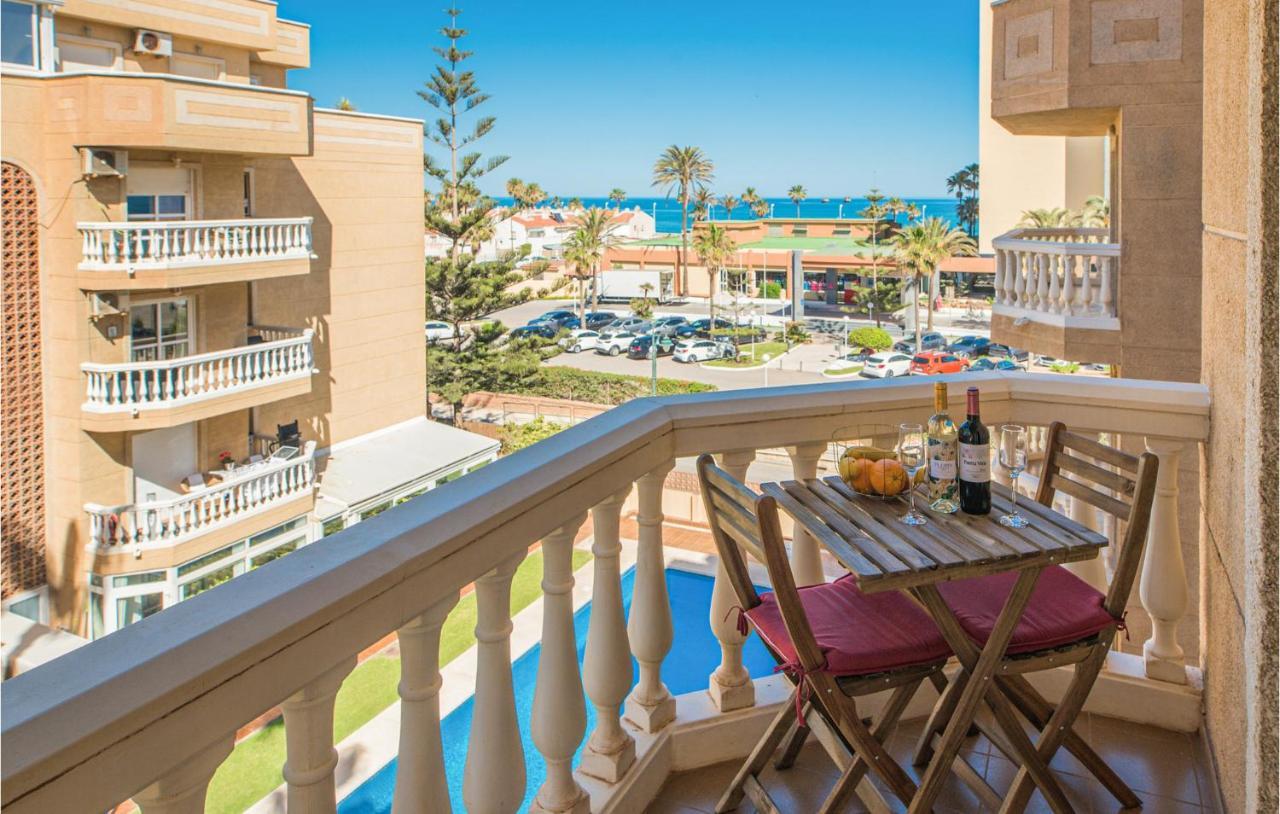 Stunning In With Outdoor Swimming Pool, 3 Bedrooms And Wifi * Malaga