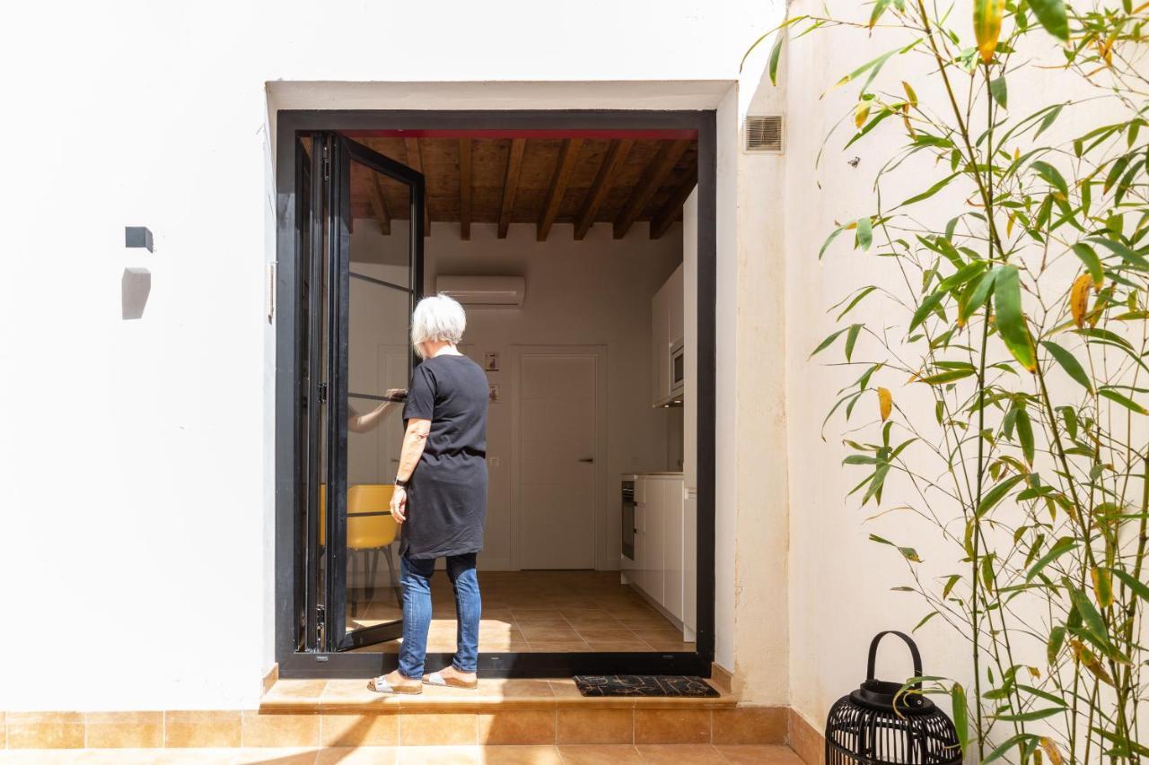 Precioso Con Patio Y Dos En El Barrio De Picasso Apartment Malaga