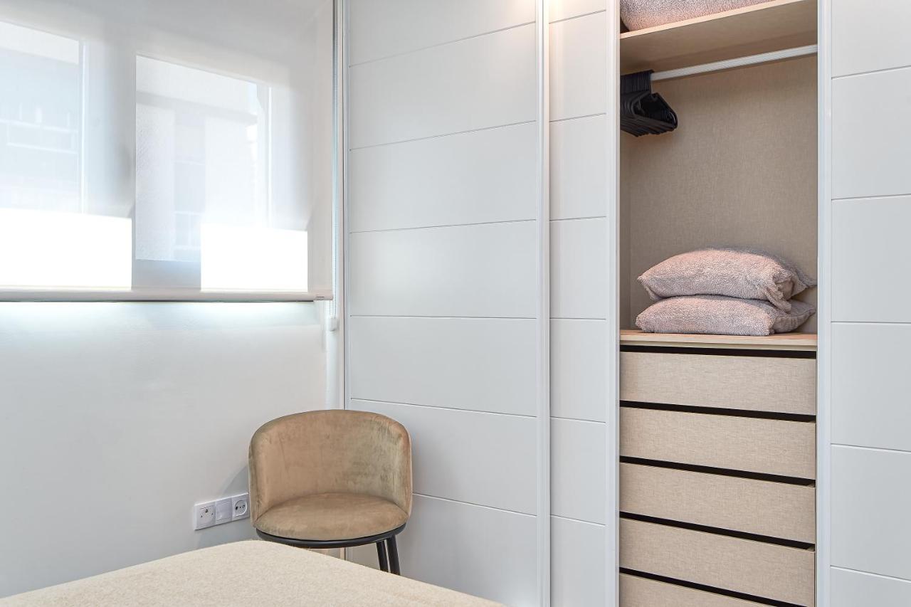 Apartamento Ab Vialia Estación , Parking&pool