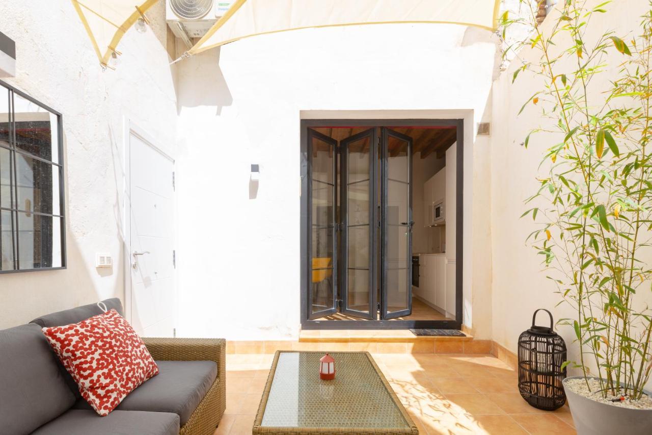 Apartment Precioso Con Patio Y Dos En El Barrio De Picasso *