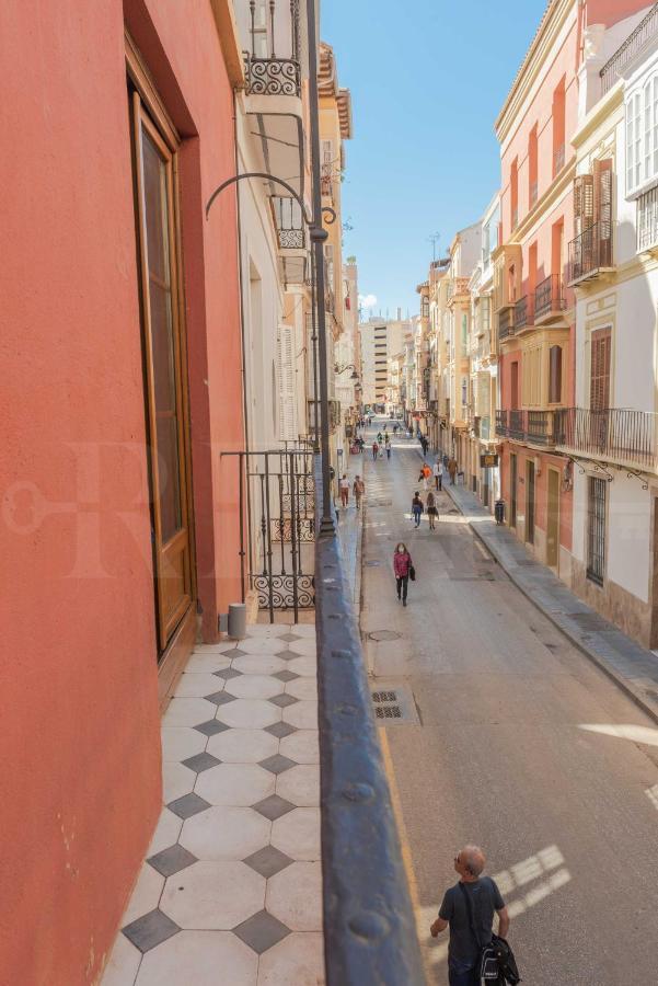 With Balcony In The Heart Of By Rems Málaga