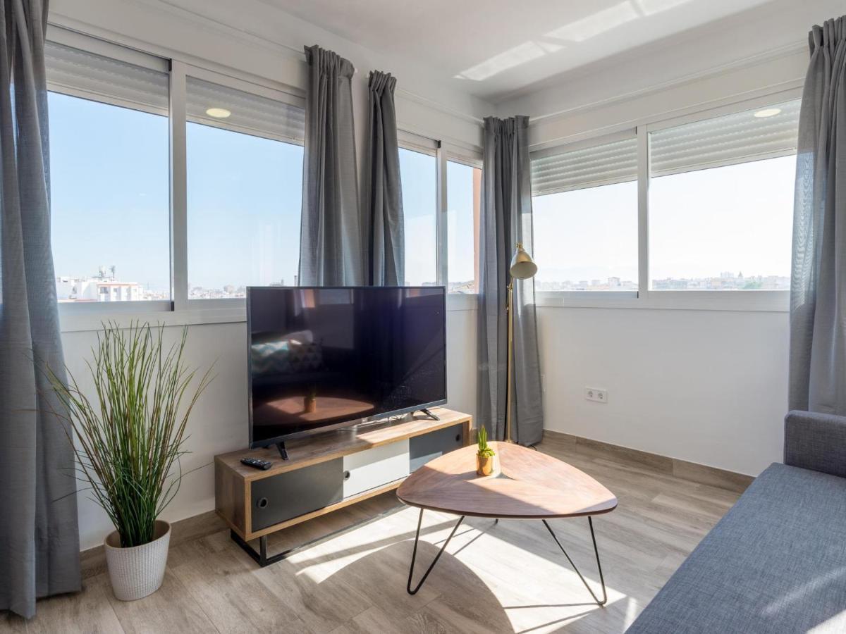 Apartment Magnifico Atico Terraza Con Vistas 2hab Ac Malaga