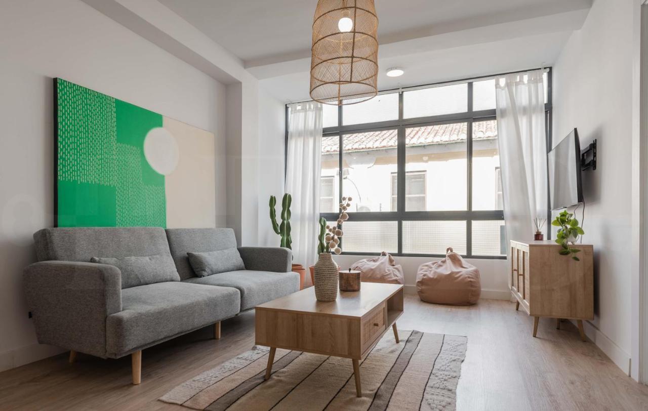 Apartamento Peaceful & Bright With Patio - Center *